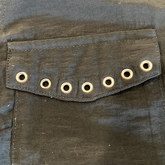 Black V neck pullover looking for new home. - Picture 4 of 6